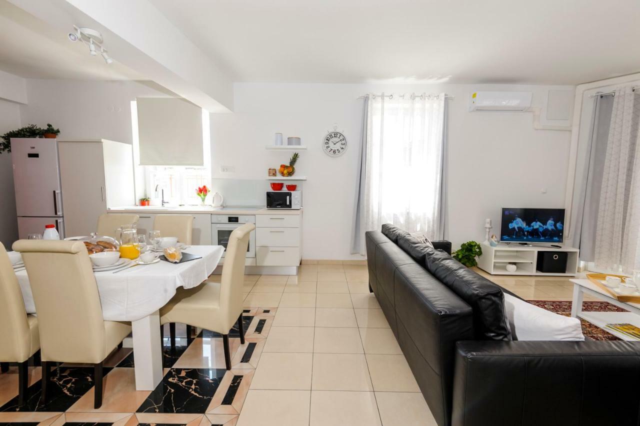 Bella Vita Upscale Residence Sibenik Exterior photo